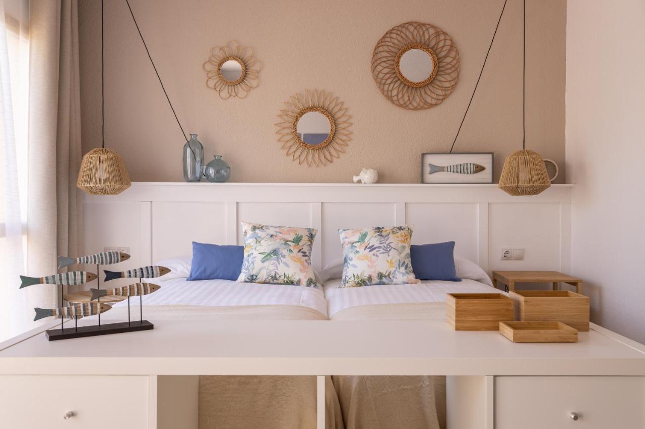 Oleholidays Romana Playa 223 Primera Linea Playa Apartment Marbella Ngoại thất bức ảnh