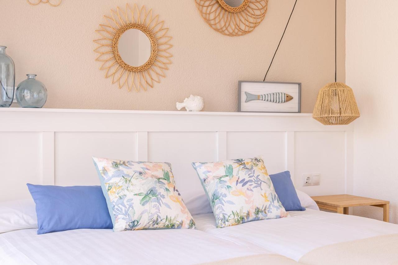 Oleholidays Romana Playa 223 Primera Linea Playa Apartment Marbella Ngoại thất bức ảnh